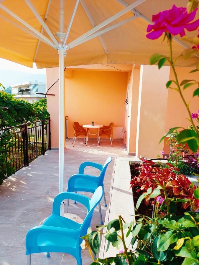 Orange Guest House Dhërmi Exterior foto